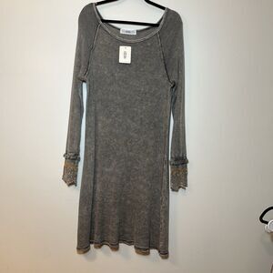 Elegant Charcoal Midi Dress with Lace Cuffs